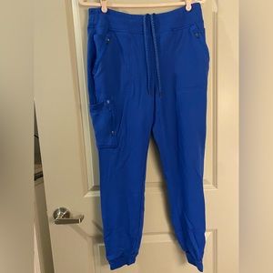 Jaanuu Royal Blue Women's 10-Pocket Scrub Jogger - Size L.